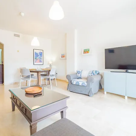 Cubo's & Golf Apartment