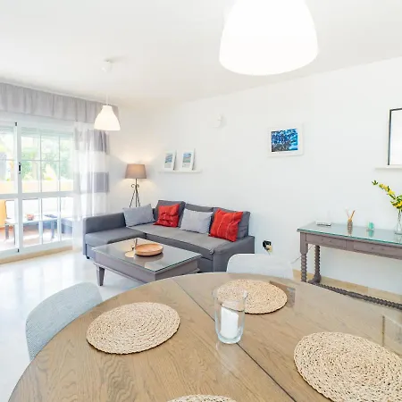 Cubo's & Golf * Marbella